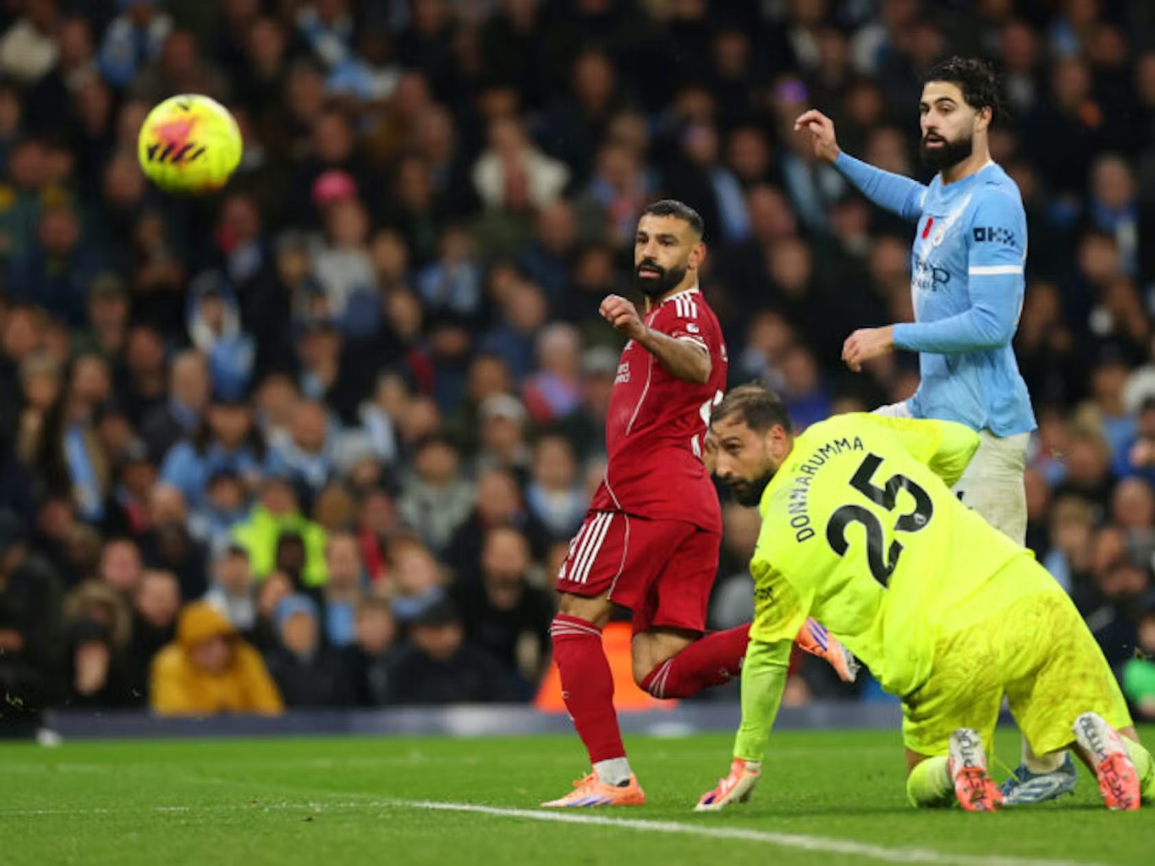 华体会官网登录入口- 萨拉赫与克洛普在场边产生争执 