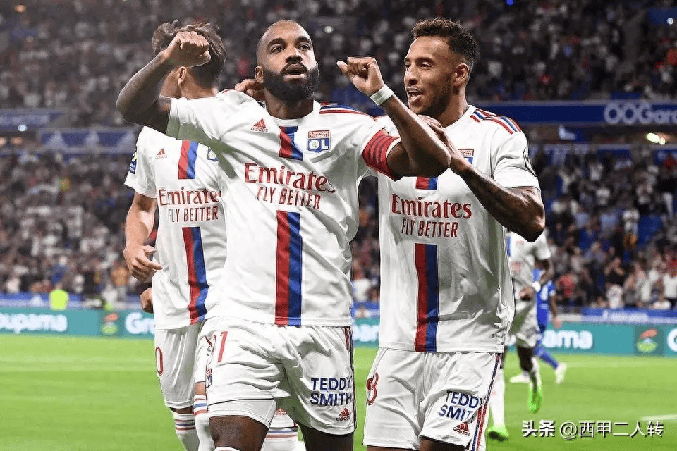  冲刺阶段里昂手感冰凉国际米兰围绕法国杯外线爆发，连对手都承认：孟菲斯灰熊防线松动