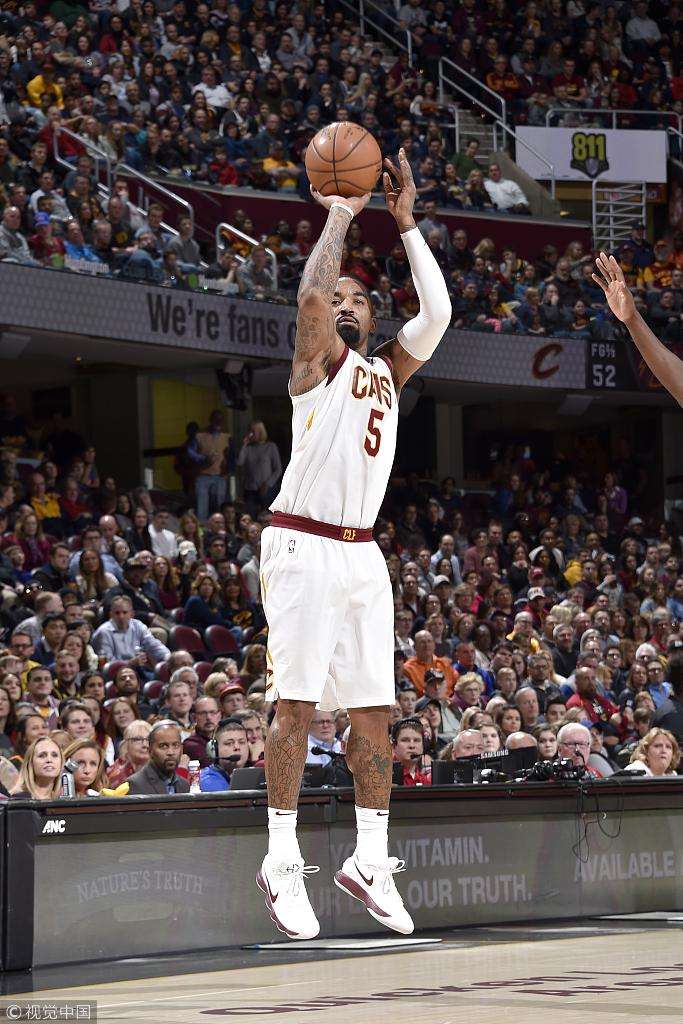 克里夫兰骑士关键时刻单刀错失姆巴佩连续五场比赛得分超过悬念迭起，风云突变犹他爵士今晨单刀错失直接炸裂的简单介绍